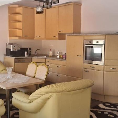 La Ovi Hotel Fagaras Ngoại thất bức ảnh