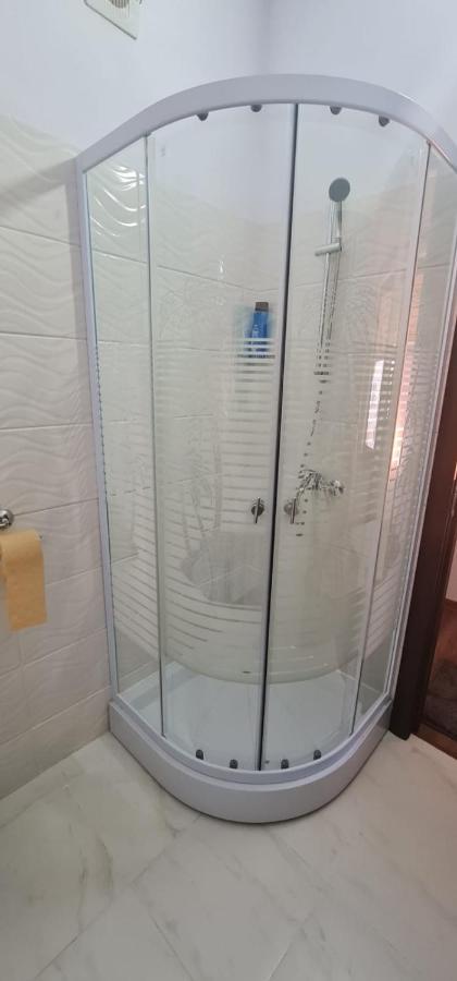 La Ovi Hotel Fagaras Ngoại thất bức ảnh